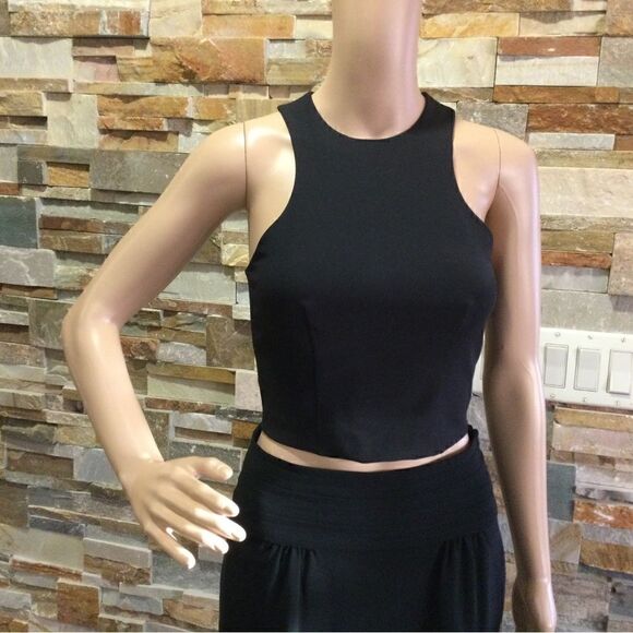 T by ALEXANDER WANG Crew Neck Sleeveless Crop Top - Picture 1 of 7